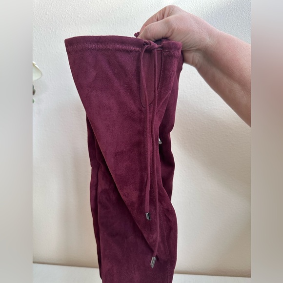 New TOP Moda Wine Microsuede Over The Knee Flat Boots Women’s 6.5 - Picture 5 of 14